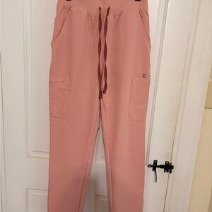 FIGS - yola - Light Pink Scrub Pants - Women’s size M